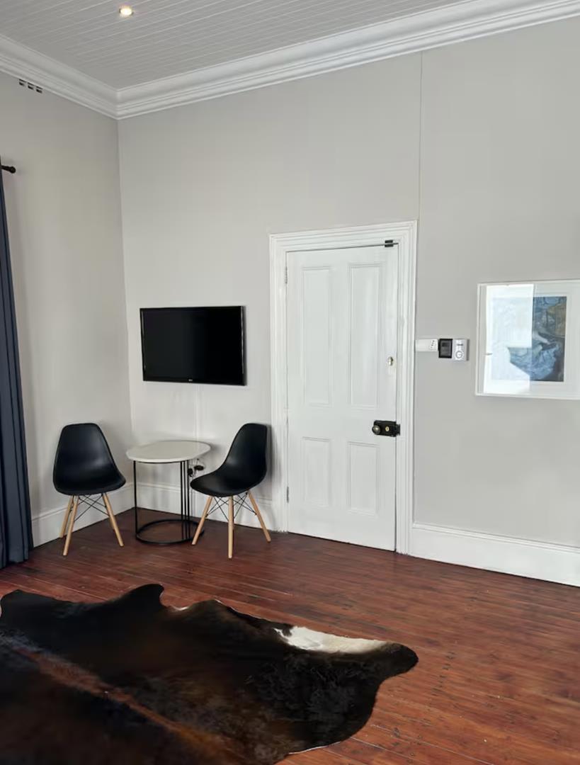 To Let 1 Bedroom Property for Rent in Woodstock Western Cape